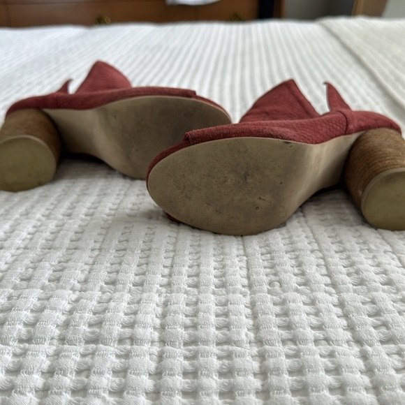 EUC Jeffrey Campbell Booties - Picture 7 of 8